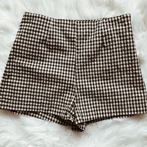 Kendall and Kylie Gingham Shorts ☺︎